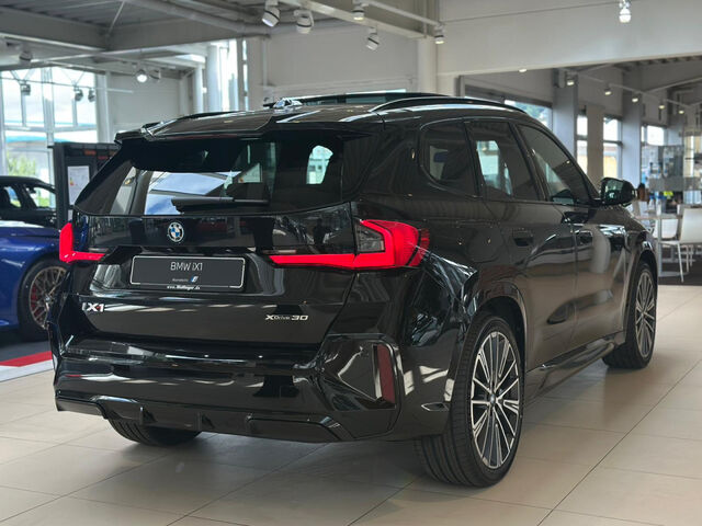 BMW iX1 xD.30 M Sport Pro HUD Ha/Ka AHK SurView. 20 Sportpaket Bluetooth Navi LED Vollleder Klima Standh Ansicht 3 für Fahrzeugdetailseite