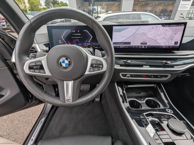 BMW X5 x40i M Sport Pro Sky IntAktL.ACC 360Â° AHK 21 Sportpaket Bluetooth HUD Navi LED Vollleder Klima Ansicht 15 für Fahrzeugdetailseite
