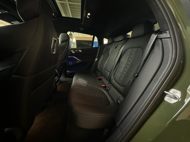BMW X6 M Comp.M Drivers Pack.Carbonteile AHK SI3/40 Sportpaket Bluetooth HUD Navi LED Vollleder Klima PD Ansicht 13 für Fahrzeugdetailseite