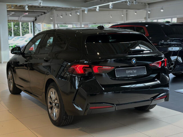 BMW 116 Ad. LED Premiumpak. Driving Assistant RFK 17 Bluetooth Navi Klima PDC el. Fenster Ansicht 5 für Fahrzeugdetailseite