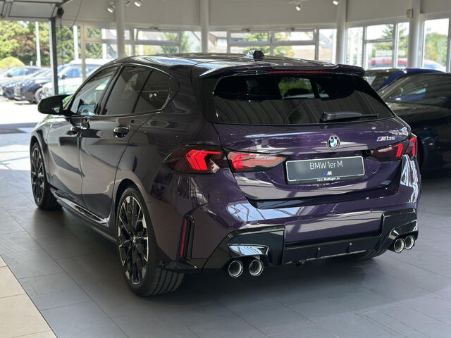 BMW M135 xD. HUD ACC AHK SurView. PanoD. Ha/Ka 19 Sportpaket Bluetooth Navi LED Klima PDC el. Fenster Ansicht 5 für Fahrzeugdetailseite