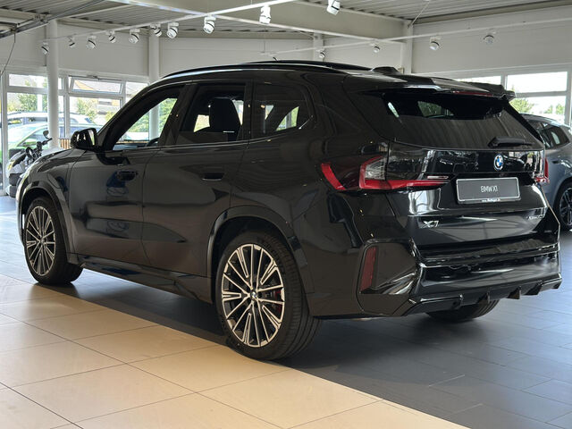 BMW X1 xDrive30e M Sport Pro AHK HUD ACC Ha/Ka 20 Sportpaket Bluetooth Navi LED Klima Standhzg PDC el. F Ansicht 5 für Fahrzeugdetailseite
