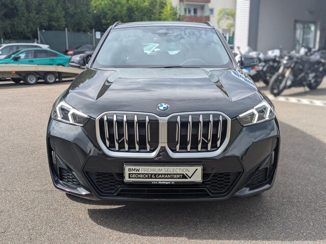 BMW X1 x23d M Sport AktivS+Massage ACC Ha/Ka.AHK 19 Sportpaket Bluetooth Navi LED Vollleder Klima PDC el Ansicht 3 für Fahrzeugdetailseite