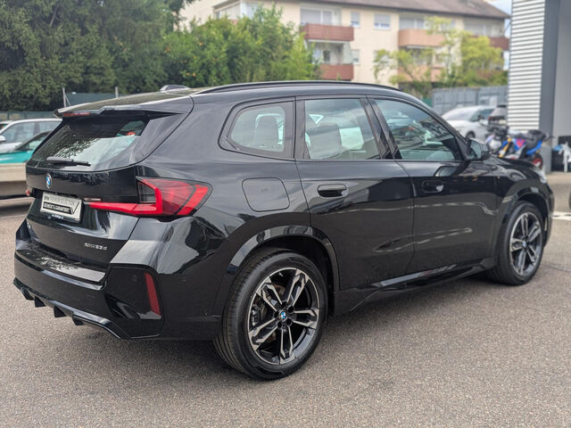 BMW X1 x23d M Sport AktivS+Massage ACC Ha/Ka.AHK 19 Sportpaket Bluetooth Navi LED Vollleder Klima PDC el Ansicht 9 für Fahrzeugdetailseite
