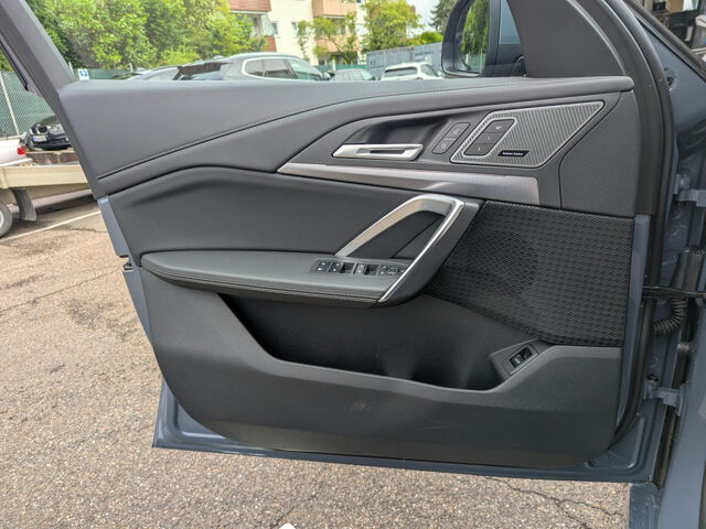 BMW X1 x23i M Sport PanoD.AktivS+Massage ACC H/K.19 Sportpaket Bluetooth Navi LED Klima PDC el. Fenster Ansicht 11 für Fahrzeugdetailseite