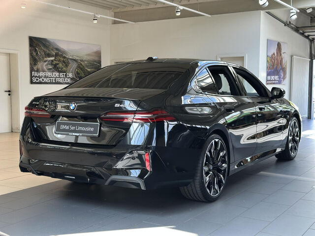 BMW 540 d xD. M Sport Pro ACC HUD PanoD. Bowers 21 Sportpaket Bluetooth Navi LED Vollleder Klima Aktivlen Ansicht 3 für Fahrzeugdetailseite