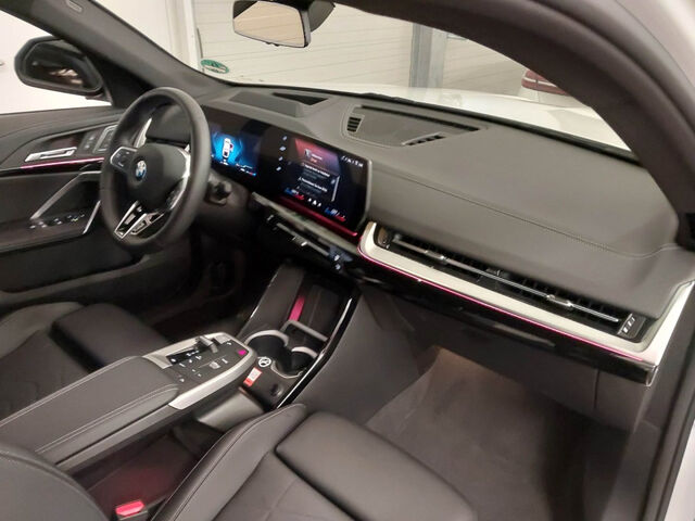 BMW X2 s20i M Sport HUD AktivS.SuView.ACC HK.AHK 20 Sportpaket Bluetooth Navi LED Vollleder Klima Aktivl Ansicht 8 für Fahrzeugdetailseite