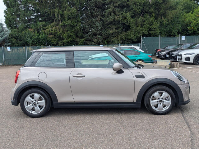 MINI One First Sports.Kamera Navi Sitzh.DrivAss.PDC Bluetooth LED Klima Einparkhilfe el. Fenster Ansicht 5 für Fahrzeugdetailseite