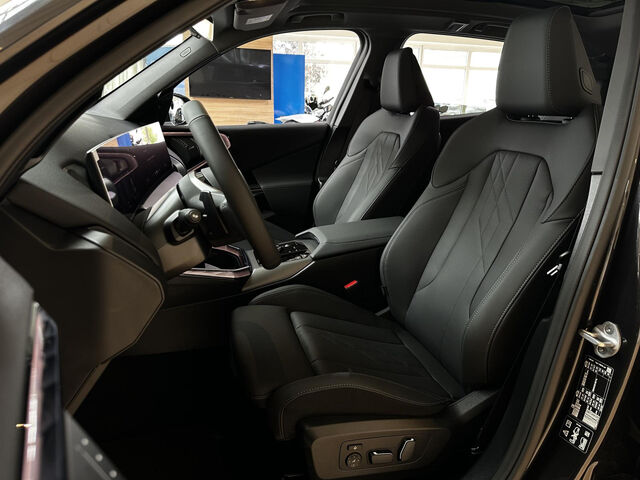 BMW X3 20 xDrive Premium Paket ACC AHK Ha/Ka SurView HUD Navi LED Klima PDC el. Fenster Ansicht 10 für Fahrzeugdetailseite