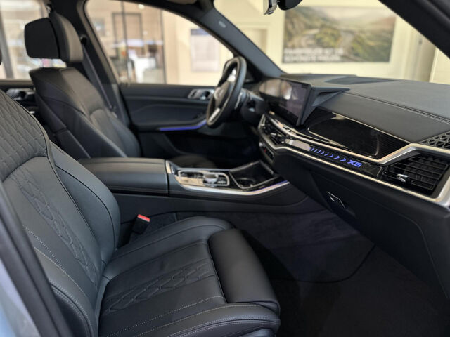 BMW X5 xD.30d M Sport Pro ACC AHK Ha/Ka Sitzbel. 21 Sportpaket Bluetooth HUD Navi LED Vollleder Klima Ak Ansicht 12 für Fahrzeugdetailseite