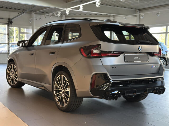 BMW X1 M35i xDrive HUD AHK Ha/Ka PanoD. SurView. 20 Sportpaket Bluetooth Navi LED Klima PDC el. Fenster Ansicht 5 für Fahrzeugdetailseite