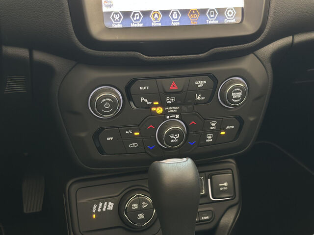 JEEP Renegade S-Limited Plug-In-Hybrid 4xe ACC PanoD Bluetooth Navi LED Vollleder Klima Einparkhilfe el. Ansicht 11 für Fahrzeugdetailseite