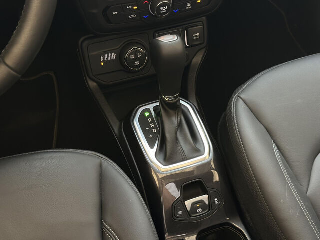 JEEP Renegade S-Limited Plug-In-Hybrid 4xe ACC PanoD Bluetooth Navi LED Vollleder Klima Einparkhilfe el. Ansicht 13 für Fahrzeugdetailseite