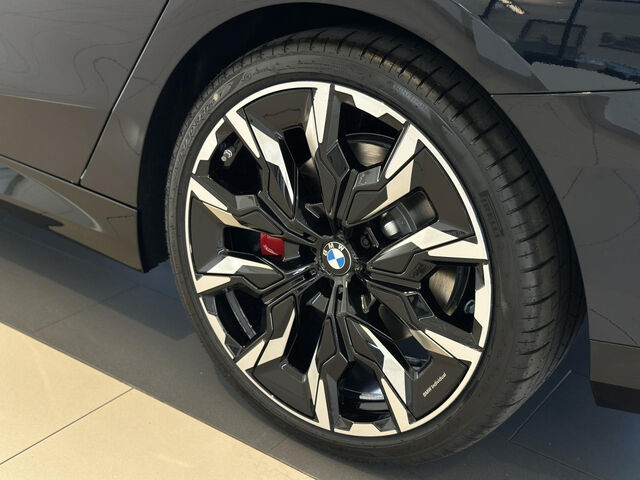 BMW 540 d xD. T. M Sport Pro ACC AHK Sitzbel. PanoD. Sportpaket Bluetooth HUD Navi LED Vollleder Klima Ak Ansicht 8 für Fahrzeugdetailseite