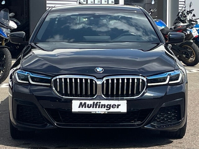 BMW 530 e xDr.M Sport HUD Kamera Laser HiFi AHK 19 Sportpaket Bluetooth Navi Klima Standhzg PDC el. Fenst Ansicht 4 für Fahrzeugdetailseite