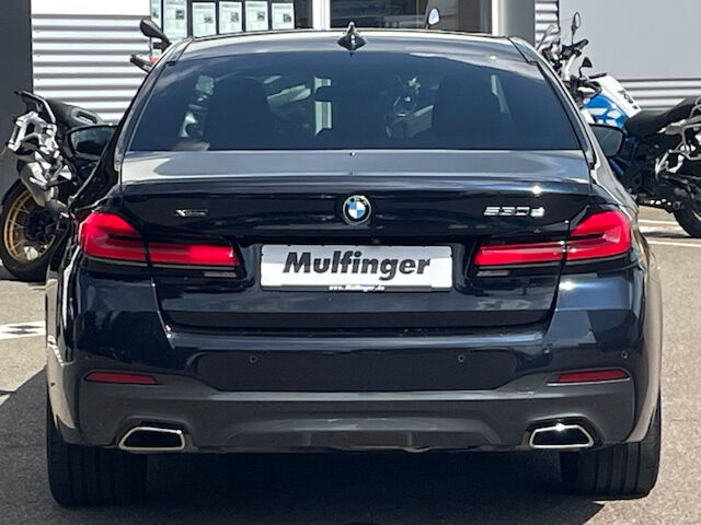 BMW 530 e xDr.M Sport HUD Kamera Laser HiFi AHK 19 Sportpaket Bluetooth Navi Klima Standhzg PDC el. Fenst Ansicht 7 für Fahrzeugdetailseite