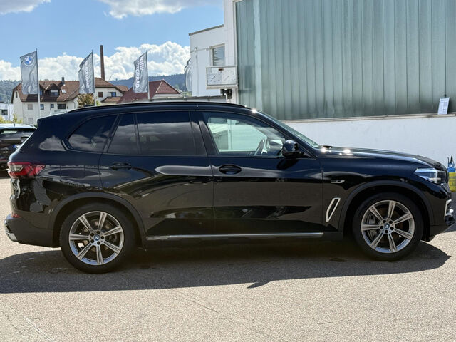 BMW X5 x45e Sports.SurView LiveProf HiFi DAB AHK 20 Bluetooth Navi LED Vollleder Klima Luftfederung Stan Ansicht 5 für Fahrzeugdetailseite
