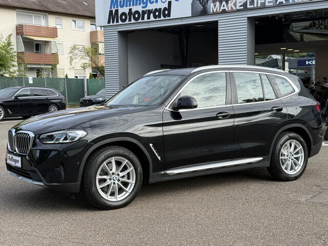 BMW X3 x20d Sports.Standh.SurView PanoDach Laser AHK Bluetooth Navi Vollleder Klima Standhzg PDC el. Fen Ansicht 2 für Fahrzeugdetailseite