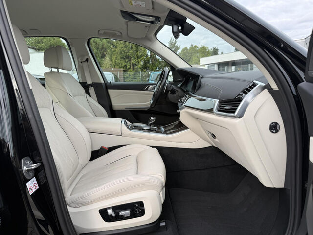 BMW X5 x45e Leder KomfS+Belüft.HUD ACC Laser AHK 20 Bluetooth Navi Vollleder Klima Luftfederung Standhz Ansicht 13 für Fahrzeugdetailseite