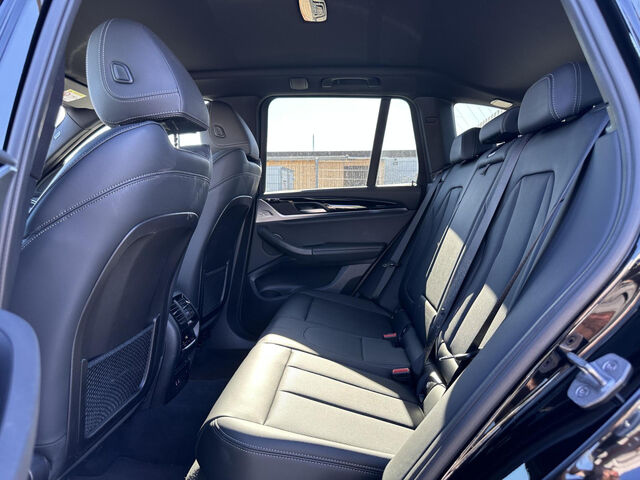 BMW X3 x30e Sports.ACC Kamera Live-Prof.HiFi AHK 19 Bluetooth Navi LED Vollleder Klima Standhzg PDC el. Ansicht 12 für Fahrzeugdetailseite