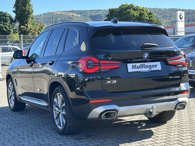 BMW X3 x30e Sports.ACC Kamera Live-Prof.HiFi AHK 19 Bluetooth Navi LED Vollleder Klima Standhzg PDC el. Ansicht 5 für Fahrzeugdetailseite