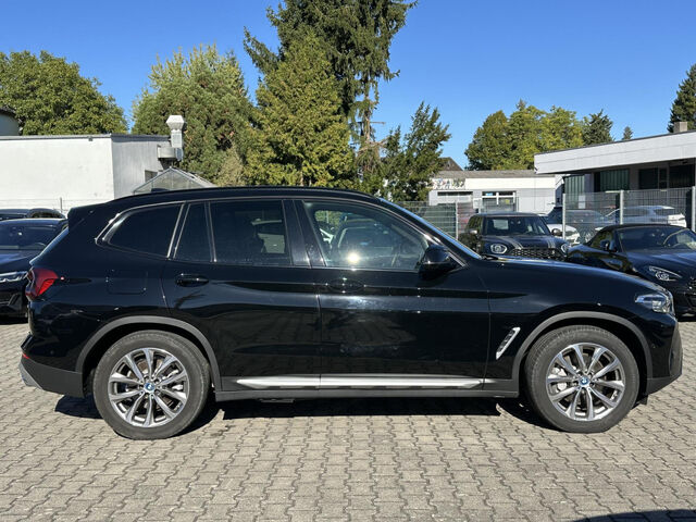 BMW X3 x30e Sports.ACC Kamera Live-Prof.HiFi AHK 19 Bluetooth Navi LED Vollleder Klima Standhzg PDC el. Ansicht 9 für Fahrzeugdetailseite
