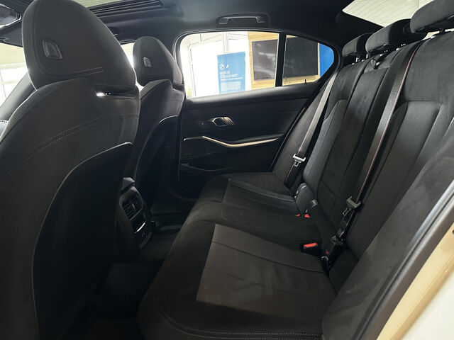 BMW 320 d xD. M Sport Pro ACC AHK HUD Ha/Ka GlasD. 19 Sportpaket Bluetooth Navi LED Klima Aktivlenkung St Ansicht 9 für Fahrzeugdetailseite