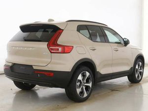VOLVO XC40 B4 Plus Dark 2WD...