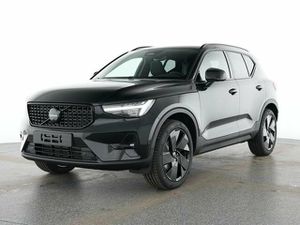 VOLVO XC40 B3 Plus Black Edition 2WD...