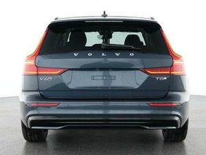 VOLVO V60 T8 AWD Ultra Dark Plug-In Hybrid AWD...