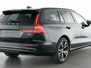 VOLVO V60 B4 Mild-Hybrid Kombi Plus Dark...
