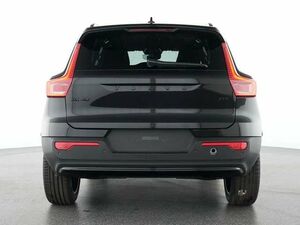 VOLVO XC40 B3 Plus Black Edition 2WD...