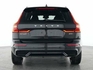 VOLVO XC60 B5 Ultra Dark AWD...