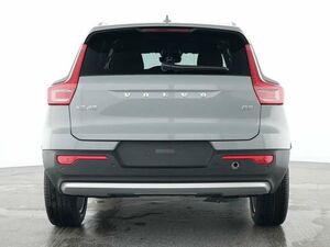 VOLVO XC40 B3 Core 2WD...