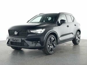 VOLVO XC40 B3 Plus Black Edition 2WD...