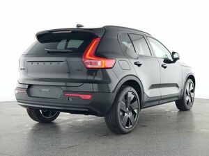 VOLVO XC40 B3 Plus Black Edition 2WD...