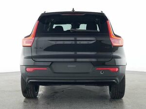 VOLVO XC40 B3 Plus Black Edition 2WD...