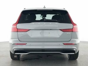 VOLVO V60 B4 Mild-Hybrid Benzin Plus Dark...