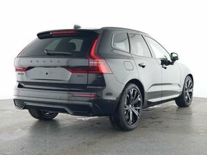 VOLVO XC60 B5 Ultra Black Edition AWD...