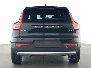 VOLVO XC40 B3 Core 2WD...