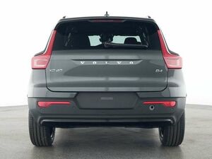 VOLVO XC40 B4 Plus Dark 2WD...
