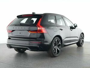VOLVO XC60 B5 Ultra Black Edition AWD...