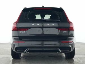 VOLVO XC60 B5 Ultra Dark AWD...