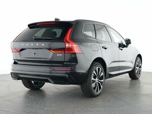VOLVO XC60 Plus Dark AWD...