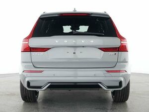 VOLVO XC60 B5 Ultra Dark AWD...