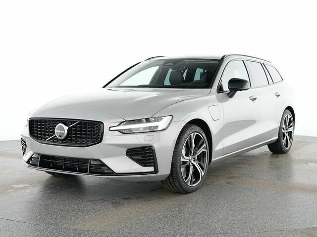 VOLVO V60 T8 Ultra Dark Recharge Plug-In Hybrid AWD...