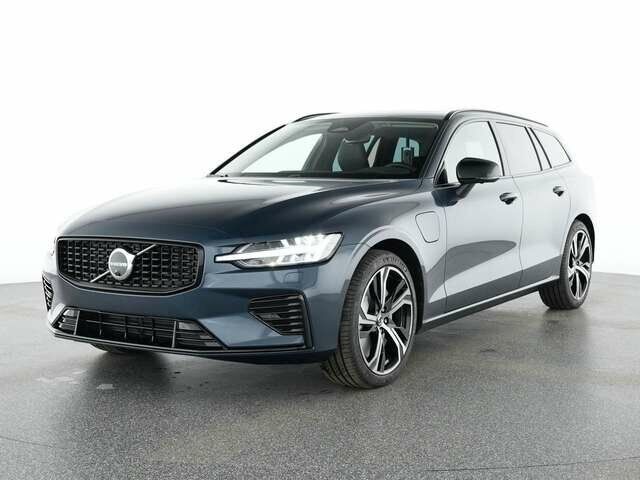 VOLVO V60 T8 Ultra Dark Recharge Plug-In Hybrid AWD...