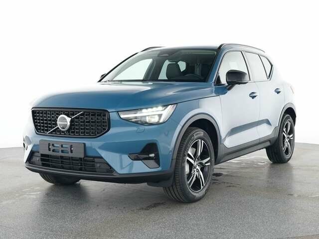 VOLVO XC40 B4 Mild-Hybrid Benzin Plus Dark 2WD...