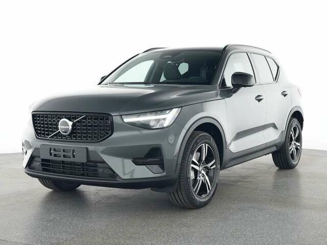 VOLVO XC40 B4 Plus Dark 2WD...