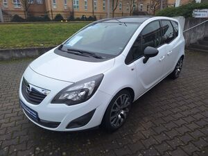 OPEL Meriva Meriva 1.4 Color Edition mit Parkpilot